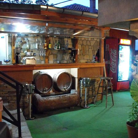 Family Hotel Ogi أسينوفغراد المظهر الخارجي الصورة