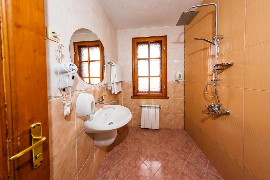 Family Hotel Ogi أسينوفغراد المظهر الخارجي الصورة