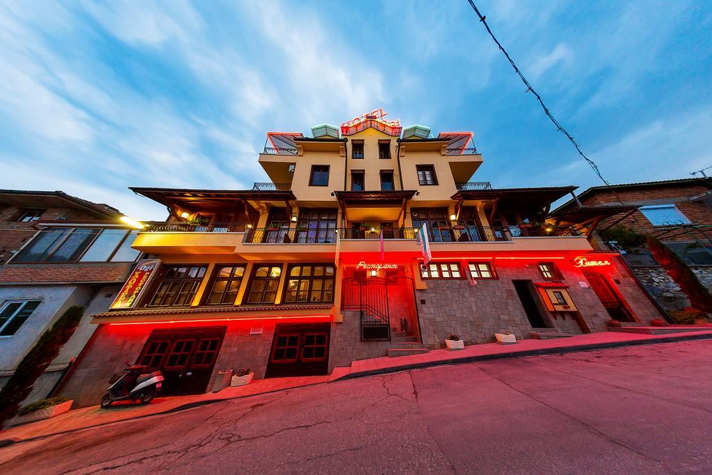 Family Hotel Ogi أسينوفغراد المظهر الخارجي الصورة