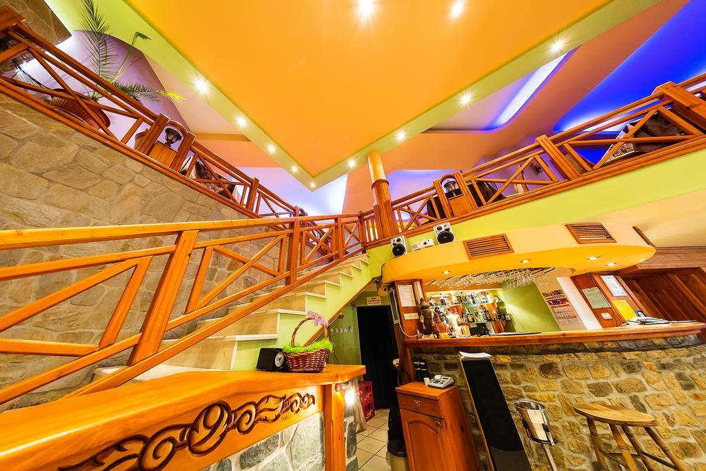 Family Hotel Ogi أسينوفغراد المظهر الخارجي الصورة