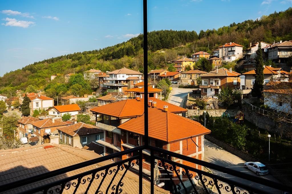Family Hotel Ogi أسينوفغراد المظهر الخارجي الصورة