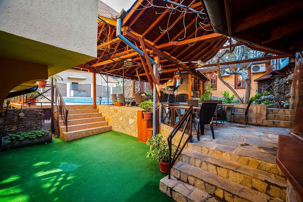 Family Hotel Ogi أسينوفغراد المظهر الخارجي الصورة